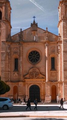 lauraartemis089_Realistic_daytime_photography_of_iglesia_de_la__1c7faf76-657c-40c1-9c4d-0edccef125ce Home